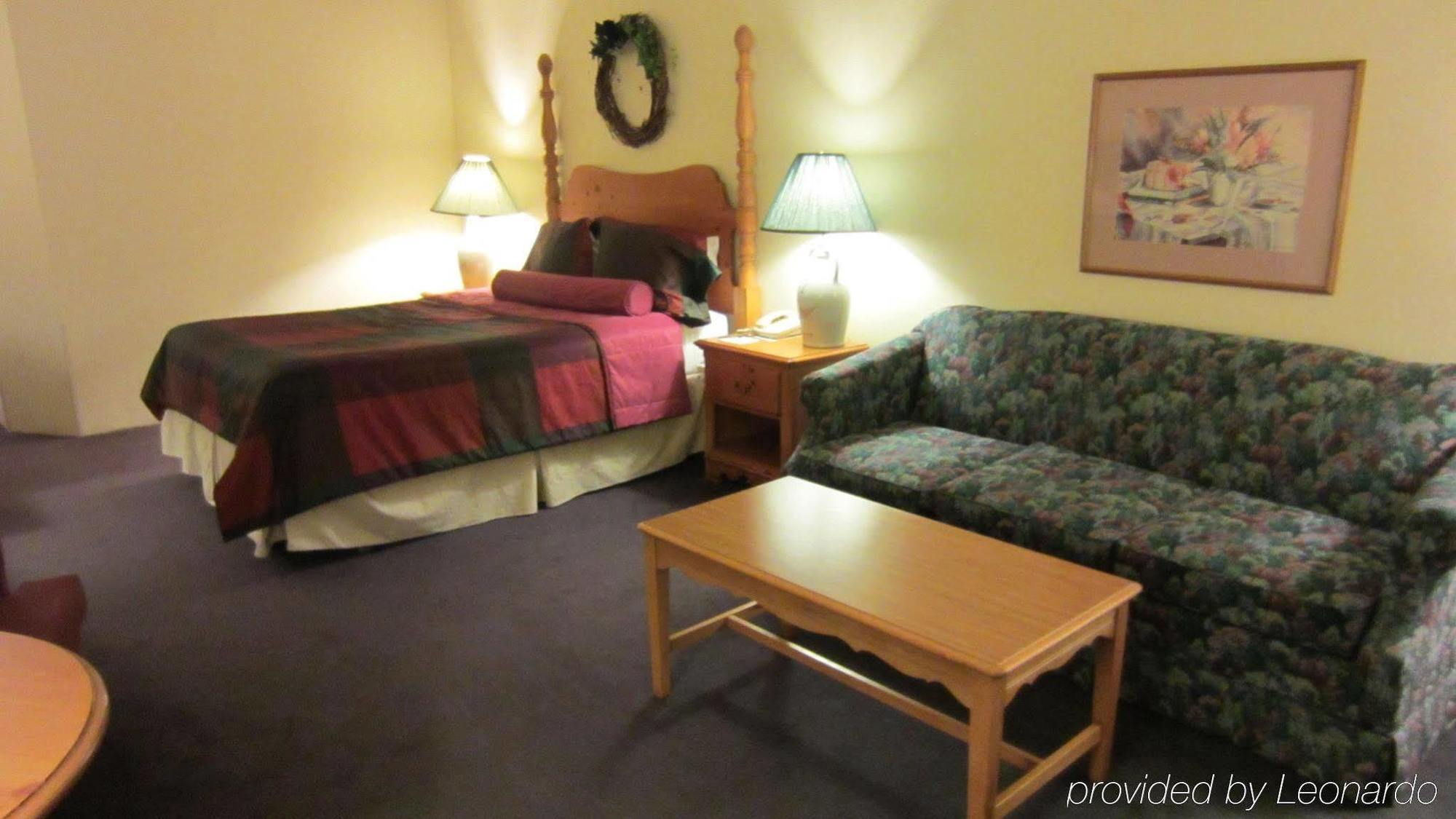 Hotel Baymont By Wyndham Mequon Milwaukee Area Habitación foto